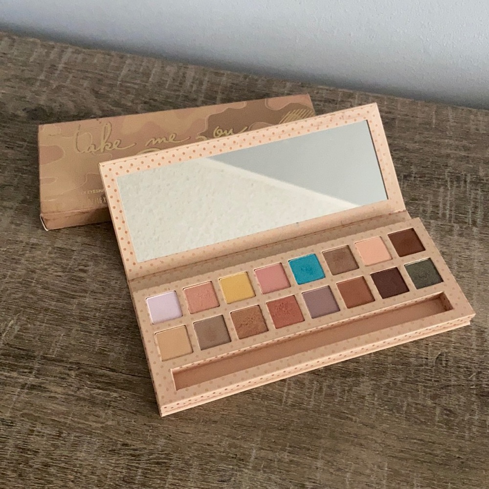 NEW Kylie Cosmetics Take me on Vacation Palette